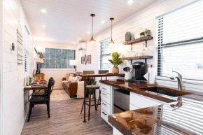 The Live Oak Tiny Container home near Magnolia